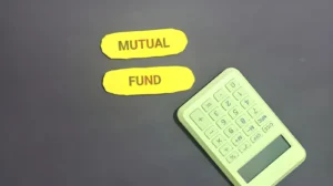 How an SIP Investment Calculator Can Help Plan Mutual Fund Contributions
